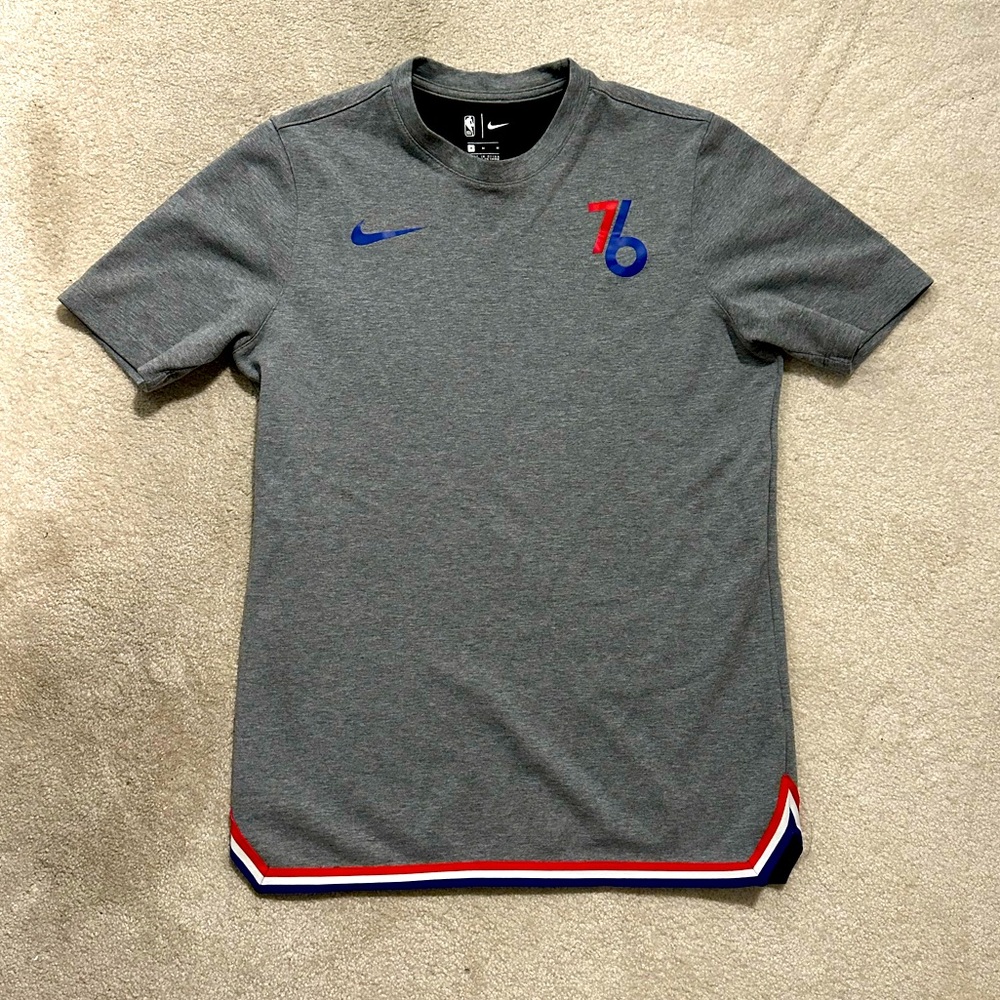 Philadelphia 76ers (Sixers) Nike shirt